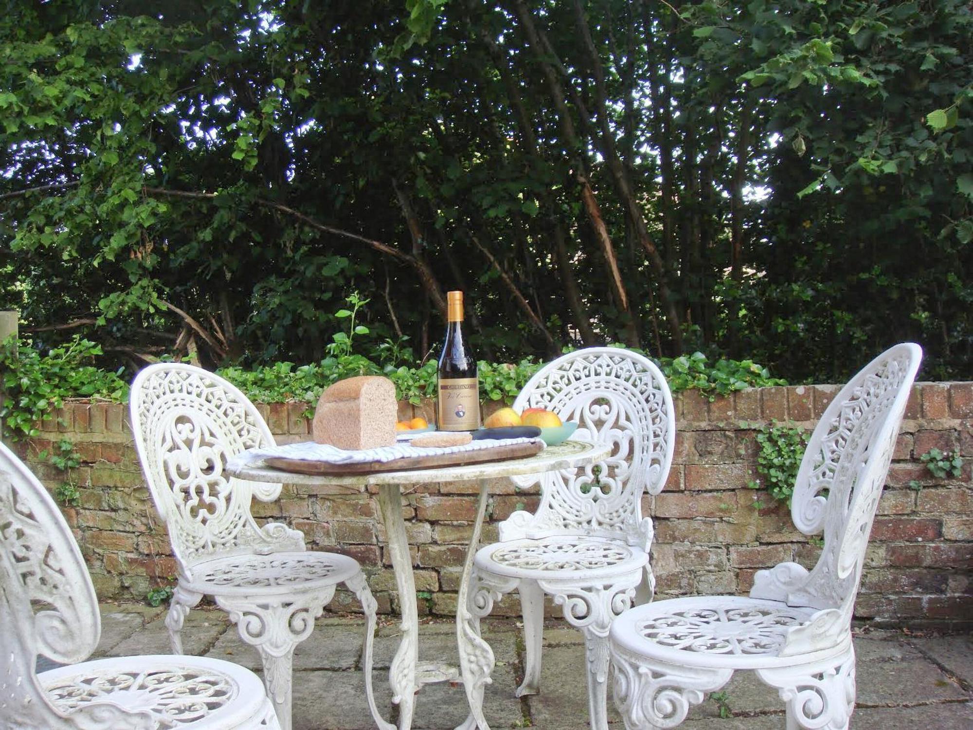 The Farmhouse Newent ภายนอก รูปภาพ